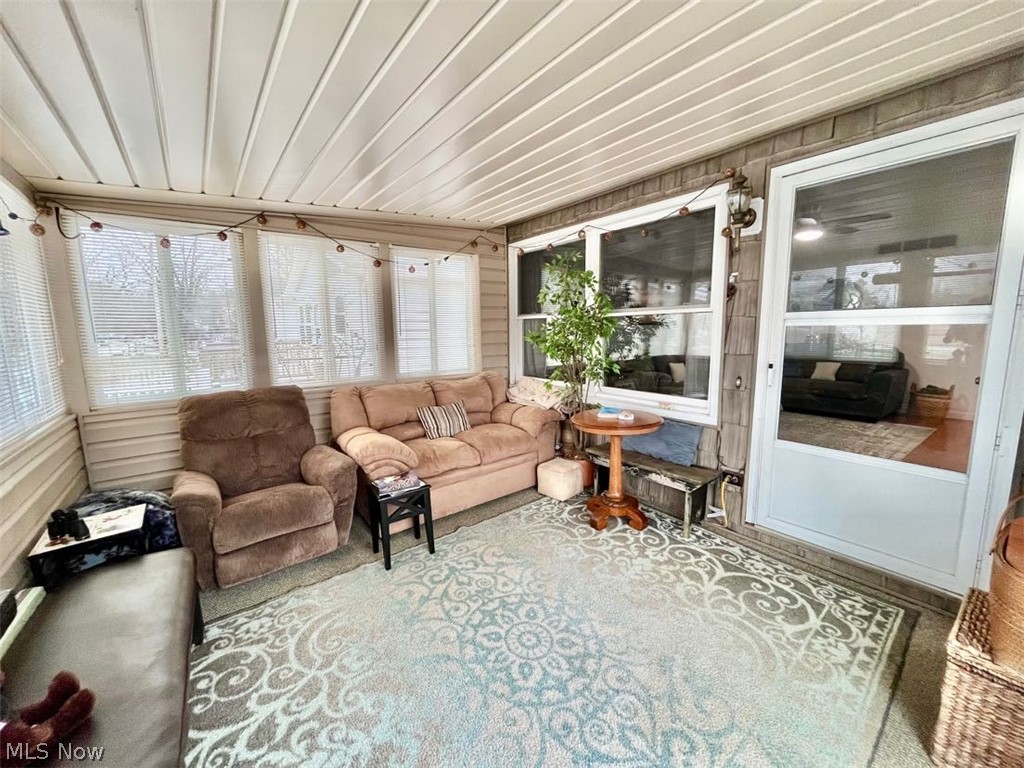 Village/Briarwood Beach - Residential