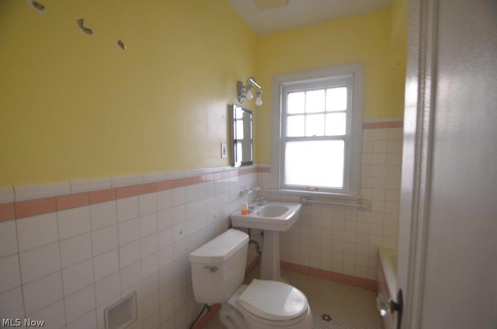 Mayfield/Belvoir Blvd 02 - Residential