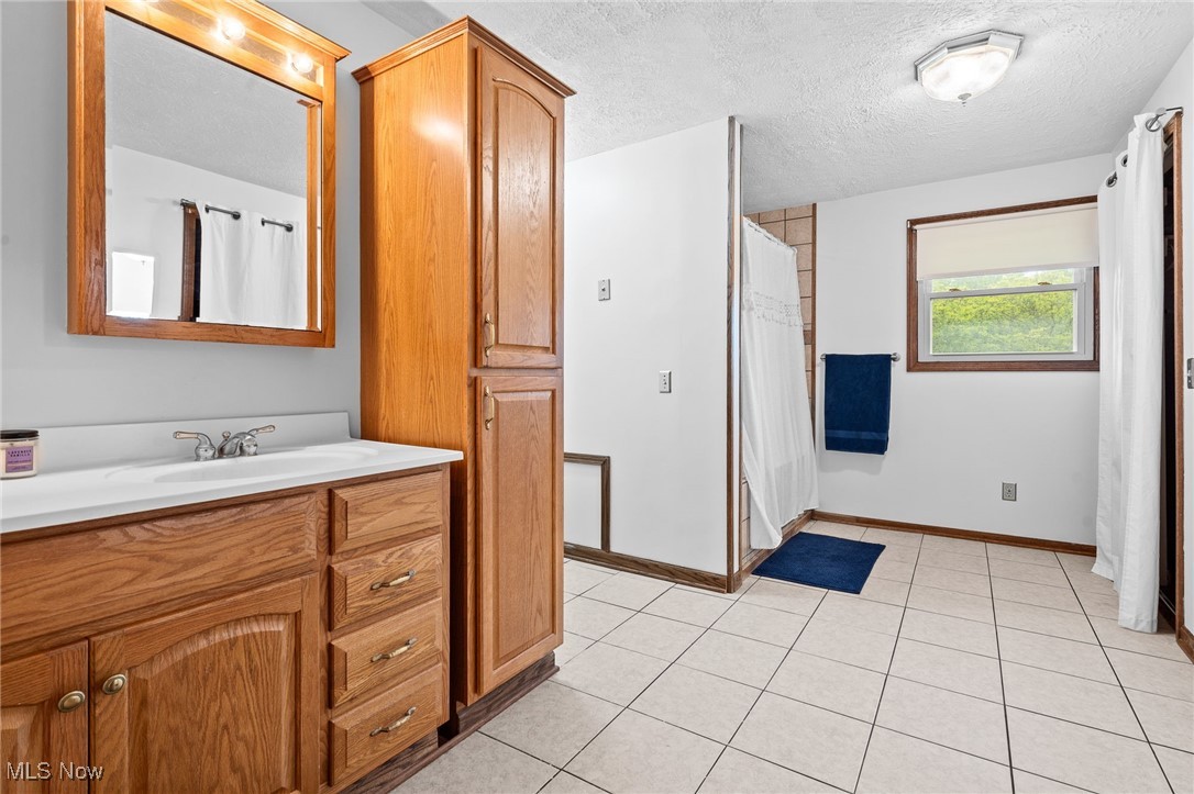 3815 Fulton Drive, Canton, Ohio image 22