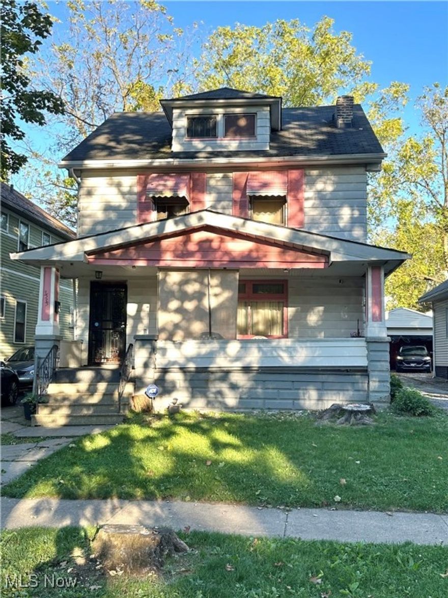 Spacious Colonial with 3 bedrooms, 1 ½ baths, and tons of potential! Features include a large eat-in kitchen, traditional living & dining rooms, built-in storage, and a finished 3rd floor for extra living space. Relax on the open front porch or enjoy the great yard. Tenant-occupied, currently generating $900/month—rents could be much higher for outstanding investment returns. With a little TLC, this home could be a true gem!