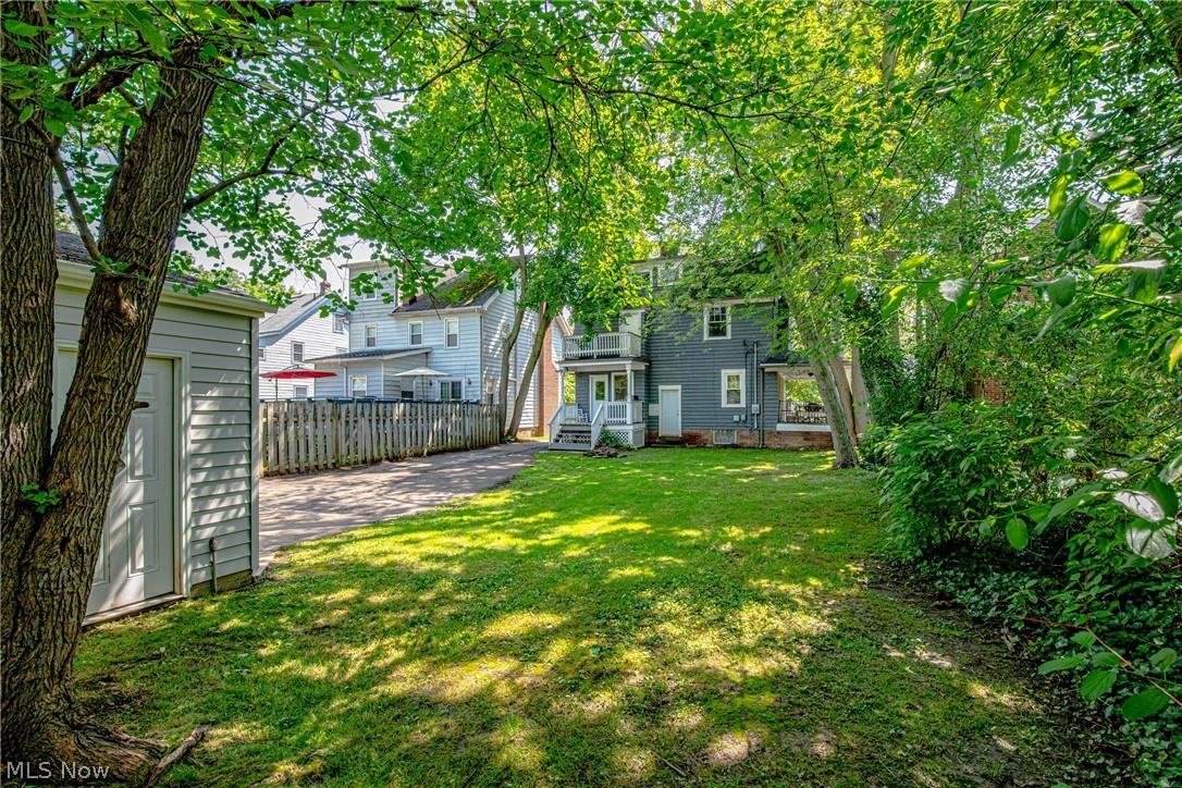 Frederick W Blatzs Pkwy Al - Residential