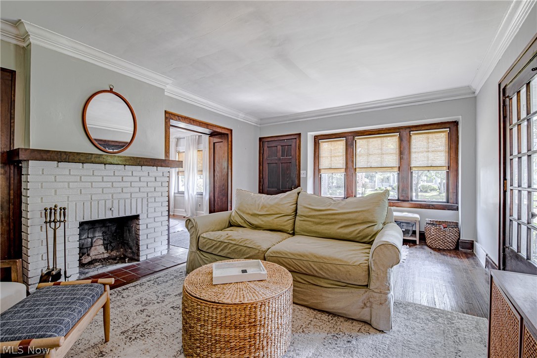 Frederick W Blatzs Pkwy Al - Residential