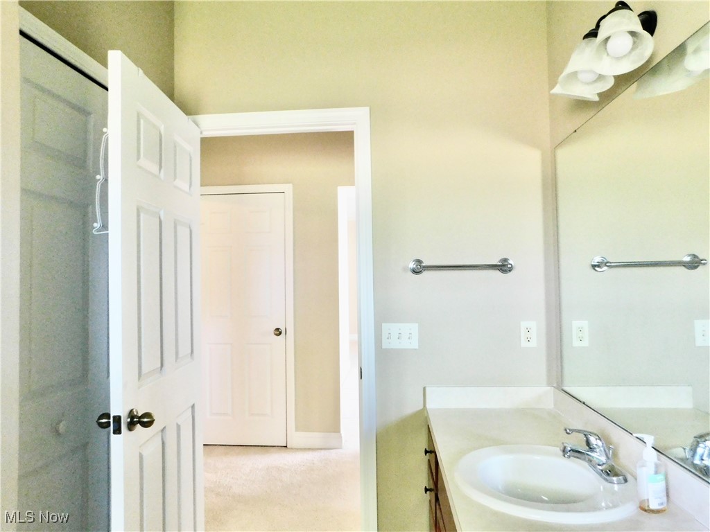 1432 Chesapeake Avenue, Louisville, Ohio image 24