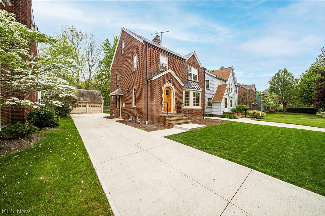 Utopia Beach 05 - Residential