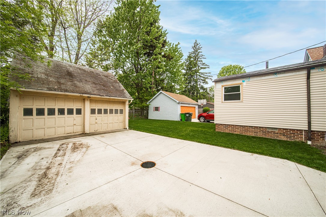 Utopia Beach 05 - Residential