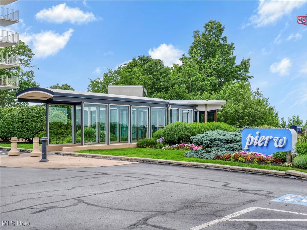 12700 Lake Avenue #1506, Lakewood, Ohio image 28