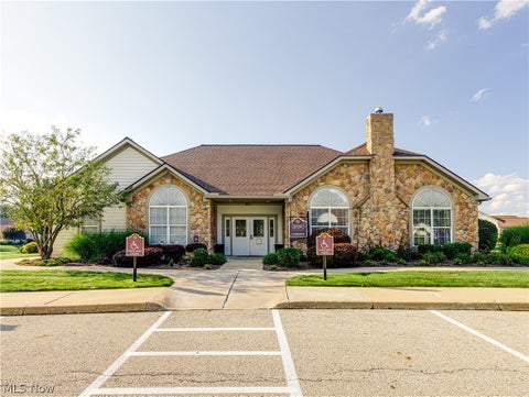 Tiny photo for 664 Crossings Circle, Tallmadge, OH 44278 (MLS # 5239226)