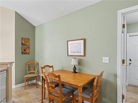 Tiny photo for 664 Crossings Circle, Tallmadge, OH 44278 (MLS # 5239226)