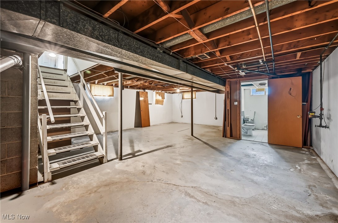 Poland, Ohio 44514, United States, 3 Bedrooms Bedrooms, ,1 BathroomBathrooms,Residential,Active,211260