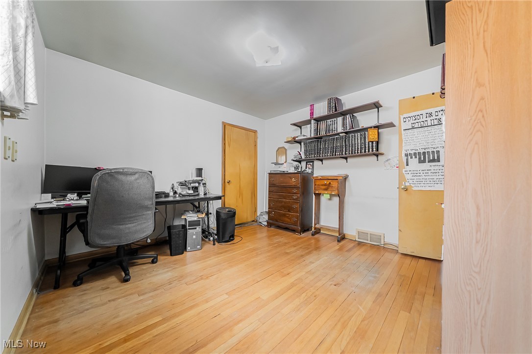 3573 Severn Road, Cleveland Heights, Ohio image 22