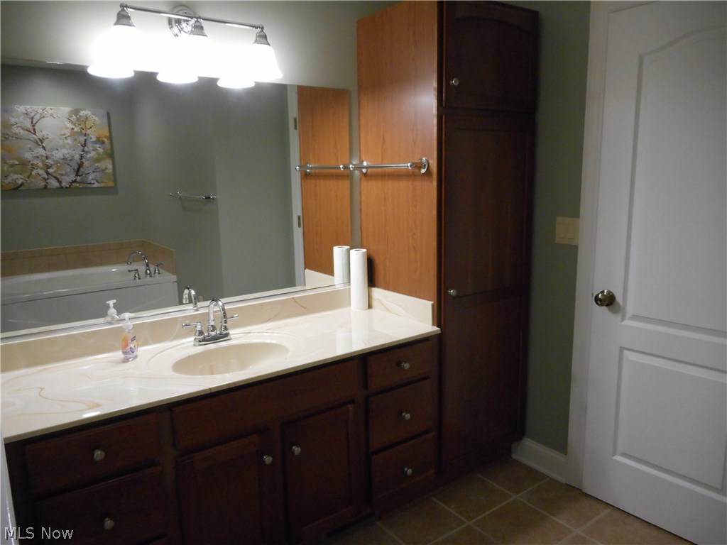 North Point/Hunters Xing Condo - Residential