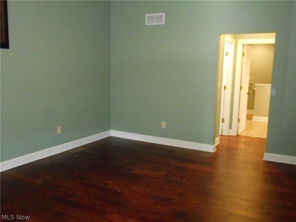 North Point/Hunters Xing Condo - Residential