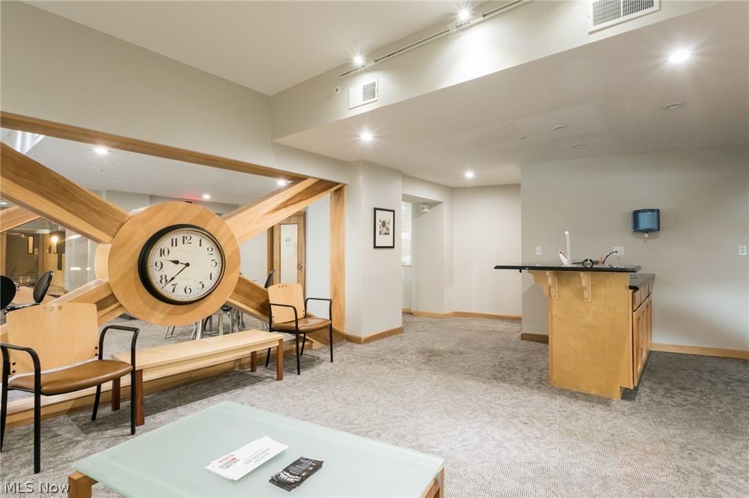 Condos/Stonebridge - Residential Lease