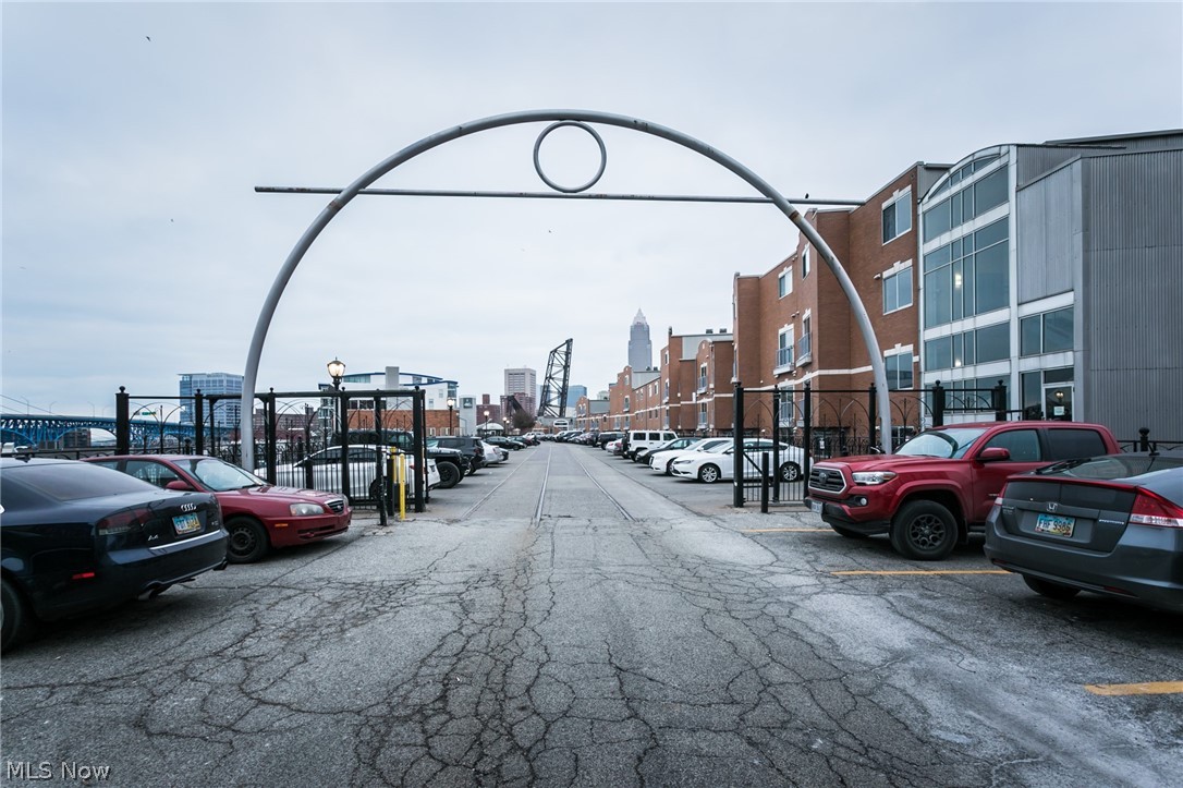 Condos/Stonebridge - Residential Lease