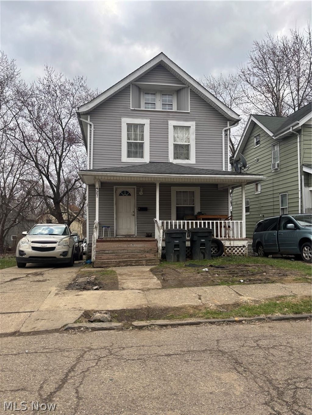 Photo of 427 Mcgowan Street, Akron, OH 44306 (MLS # 5192454)