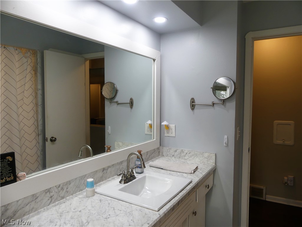 Independence 02 - Residential