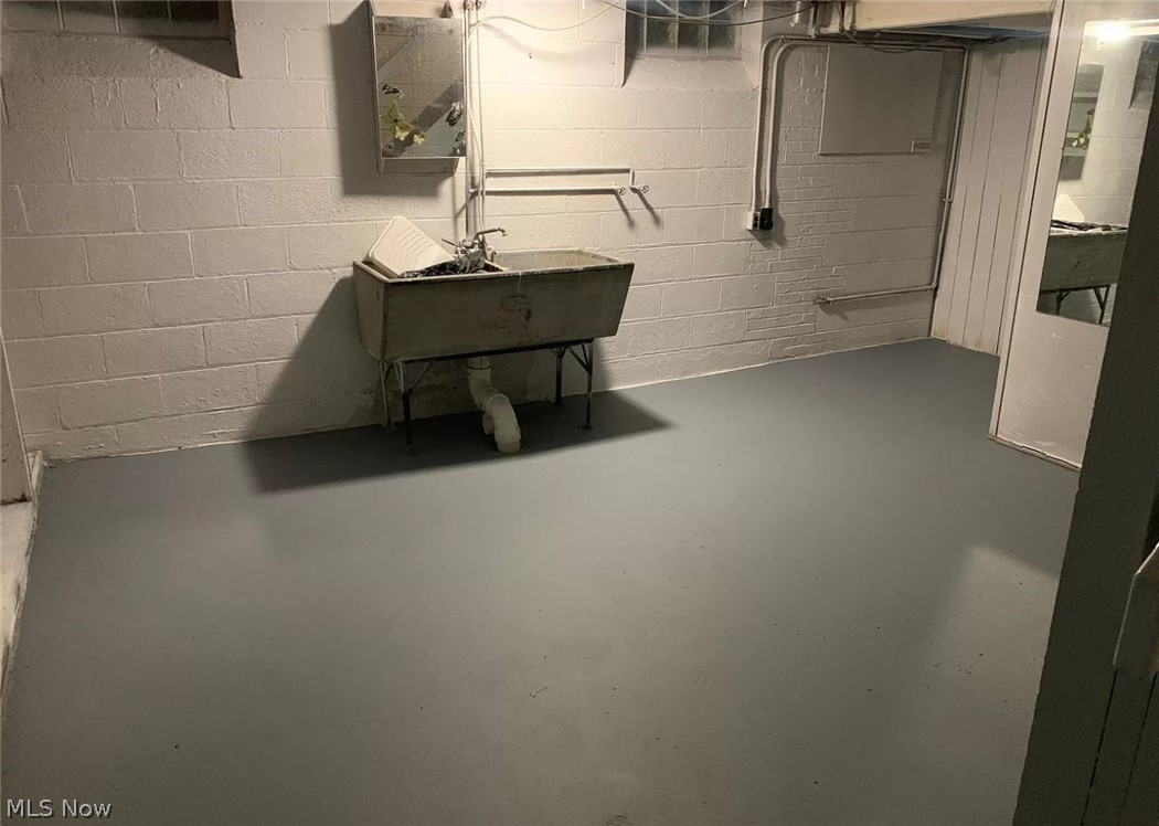 State Road Estates - Residential Income