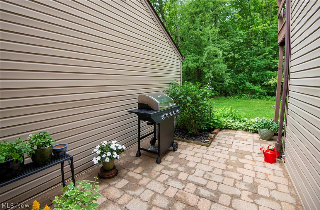 Trees Condo - Residential