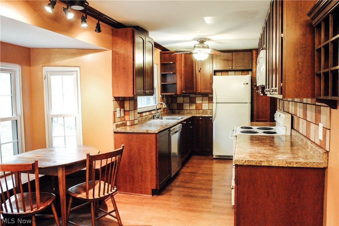 Elm Hill Estates - Residential