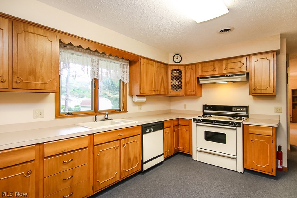 Pinehurst Estates - Residential