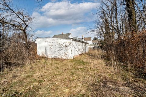 Tiny photo for 12929 Plover Street, Lakewood, OH 44107 (MLS # 5186098)