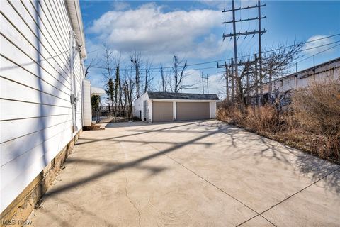 Tiny photo for 12929 Plover Street, Lakewood, OH 44107 (MLS # 5186098)