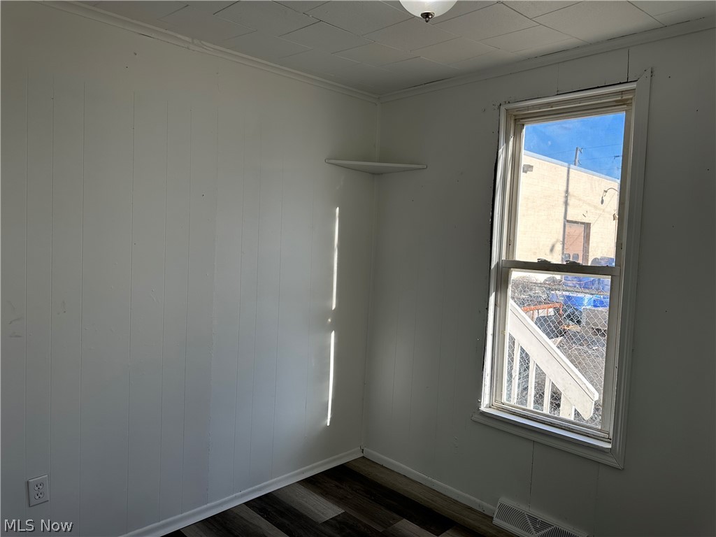 Kenwood - Residential Lease