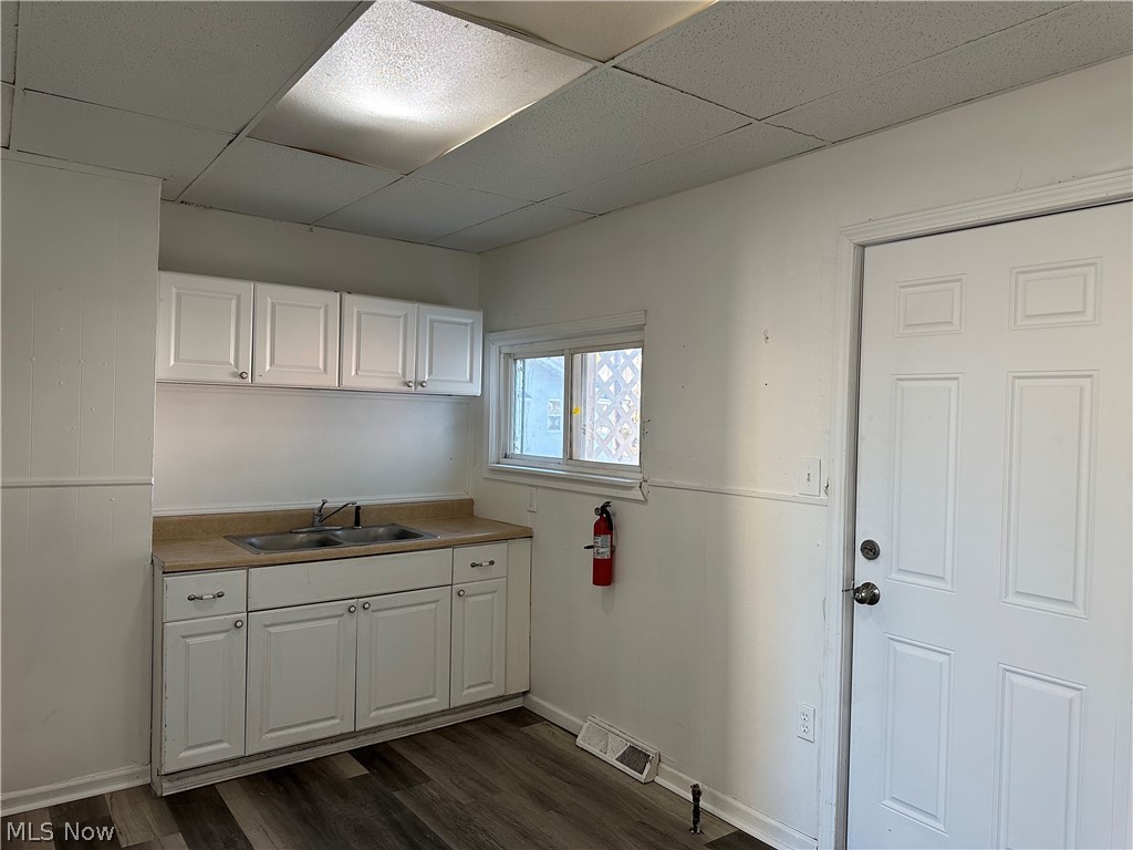 Kenwood - Residential Lease