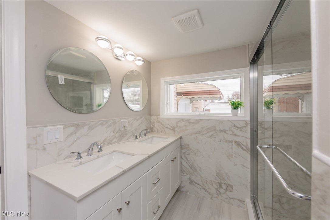 Ridgewood 05 - Residential