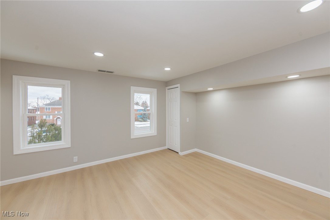 Ridgewood 05 - Residential