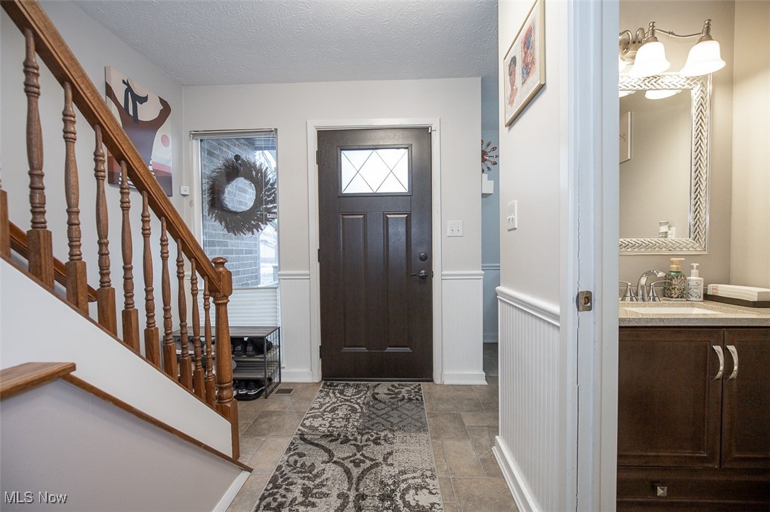 Richmond Place Condo PH 02 - Residential