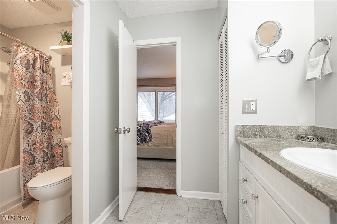 Richmond Place Condo PH 02 - Residential