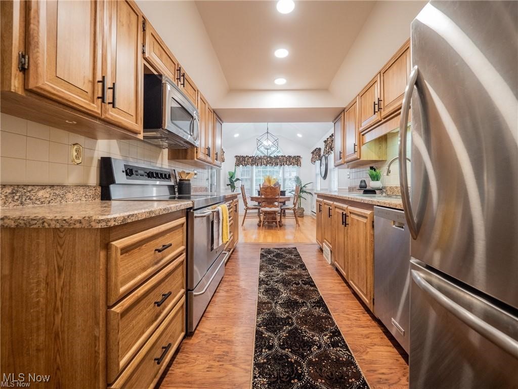 1490 Burlington Road, Cleveland Heights, Ohio image 5
