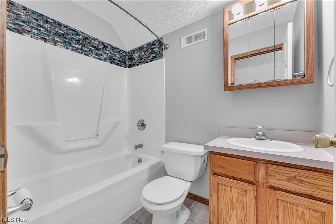 Center Ridge Heights - Residential Lease