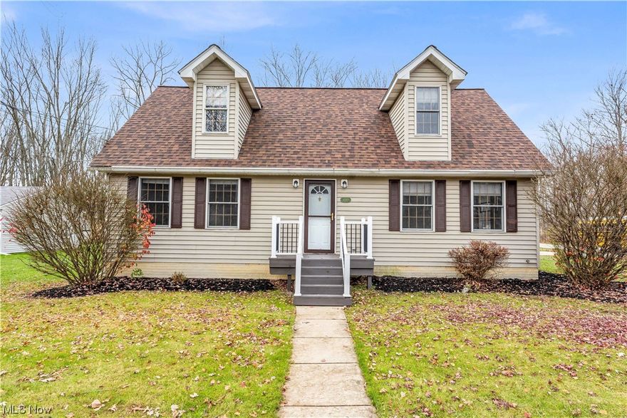Move-In Special! $500 off 2nd month with a move-in date by 12/29/23! //

6240 Ridgeview Blvd, North Ridgeville - Spacious 4 bed 2.5 bath single family home! //

$ 1,745 rent / $ 1,745 deposit //
$49 application fee per adult //
1-2 pets OK with approved PetScreening and PetFee.(Some breed restrictions apply per HUD guidelines). //
NO SMOKING //

1 time $169 non-refundable set up fee paid at lease signing //

$30/month required resident benefit package; can include personal property/liability insurance for an additional $5/month for $35/month total. //

All applicants are required to fill out a PetScreening application, found on our website directly on the application before being processed. Even if you have NO pets - this application must be filled out. One time, non-refundable pet fee of $200-500 per animal applies to all pets & must be paid prior to or when you pay your first month rent. (No fee for qualified assistance animals). //

Our application is processed through secure site: Findigs, and they require ID and income verification. Without this, your application will not be processed. They offer 24/7 chat support on their application directly if you have any questions. //

BEDROOMS: 4 //
BATHROOMS: 2.5 // 
APPLIANCES PROVIDED: Fridge, stove, microwave, and dishwasher //
UTILITIES / RESIDENT RESPONSIBILITY: Residents are responsible for all utilities including: water/sewer/trash, gas & electric and are responsible to maintain lawn care, maintenance & snow removal. //

Serious inquiries only. //