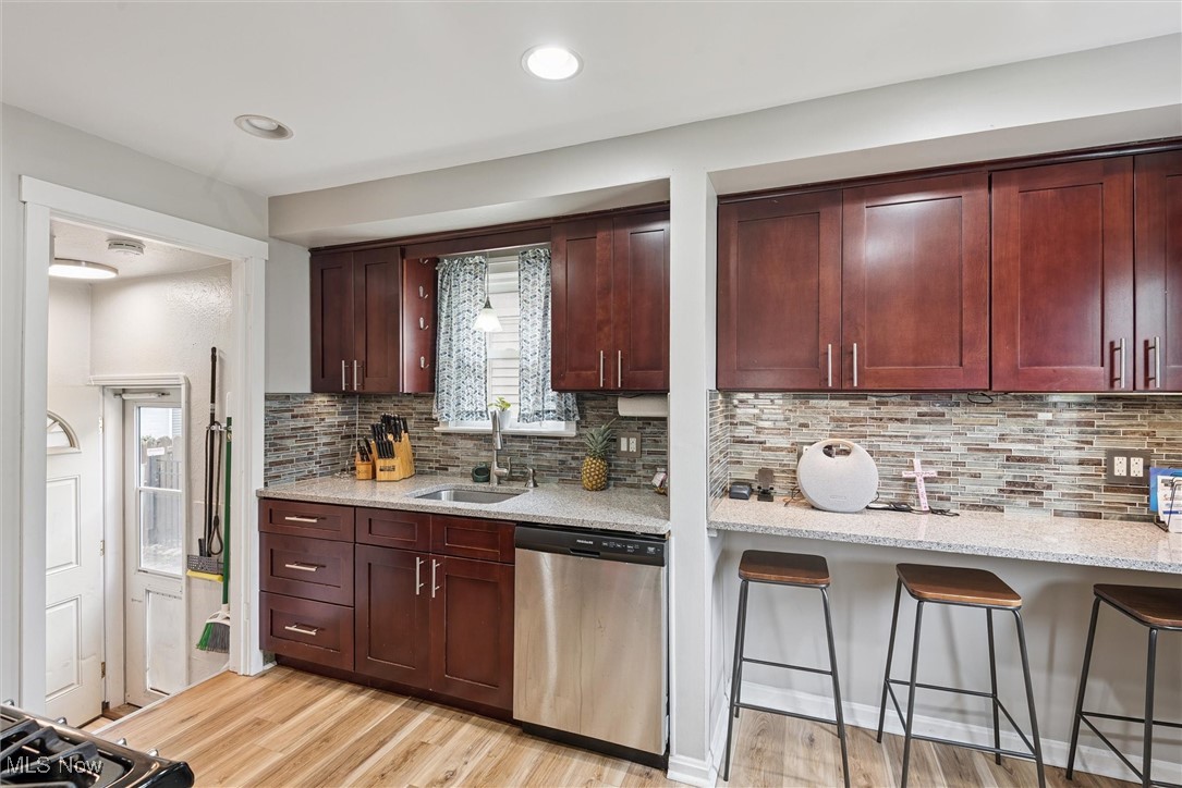 State-Brook - Residential