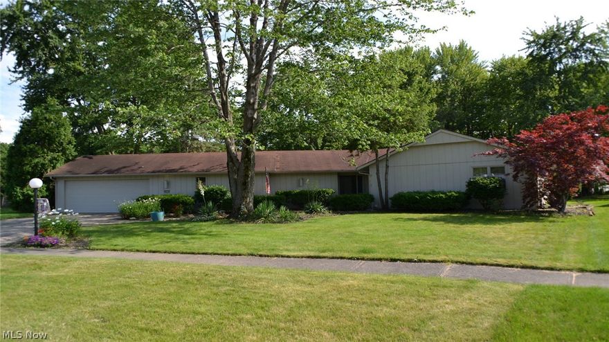 Meadowood family home on cul-de-sac street. Spacious grand room with wood burning fireplace with custom breakfronts, kitchen with large dining area, walk-in pantry & sliding door to rear patio, master suite with full bath, double sink vanity & large walk-in dressing room, wet bar/prep room, large laundry room with utilitub & extra storage, custom built-in wardrobe chests in all closets, great storage throughout, two car garage, door operator, water, floor drain and overhead storage. Subdivision Olympic-sized pool, clubhouse, tennis courts and fantastic play area for the children.