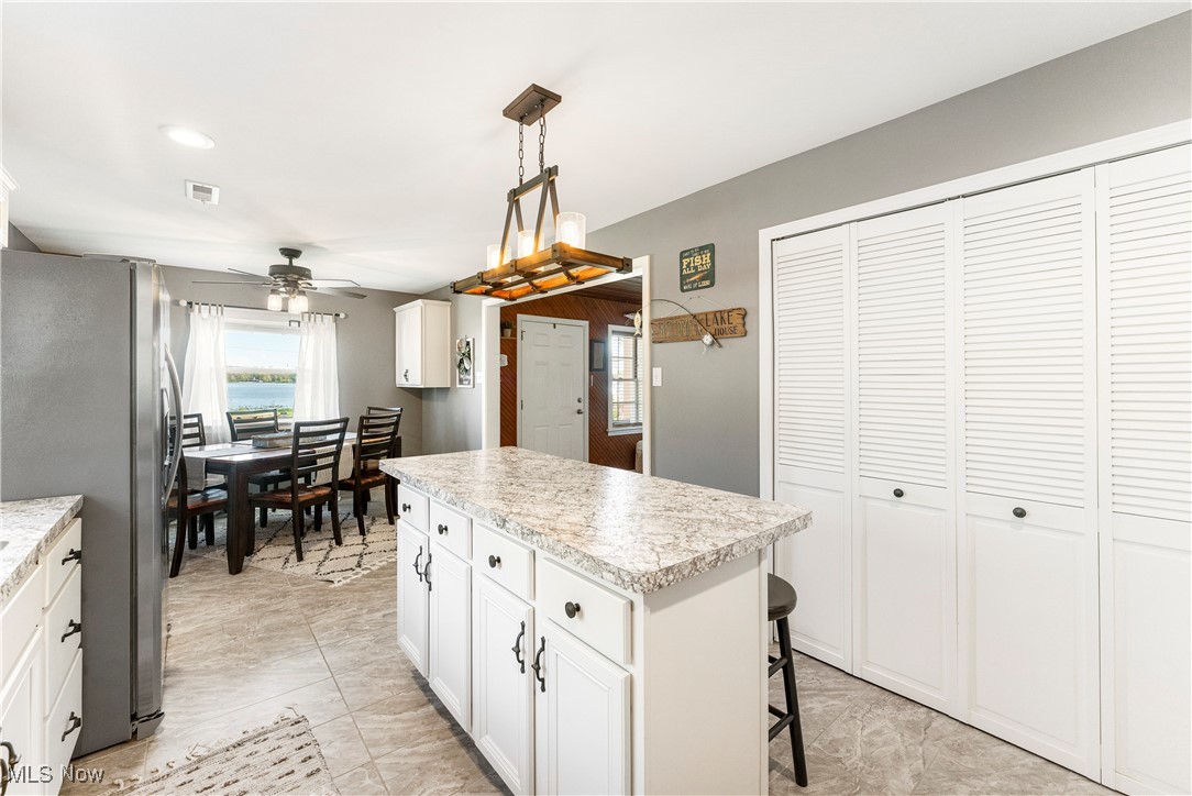 2400 Lakeside Drive, Lakemore, Ohio image 15
