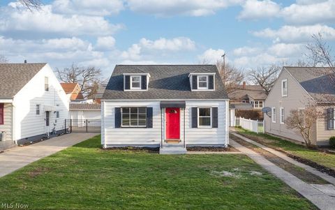 14732 Grapeland Avenue Cleveland OH 44111