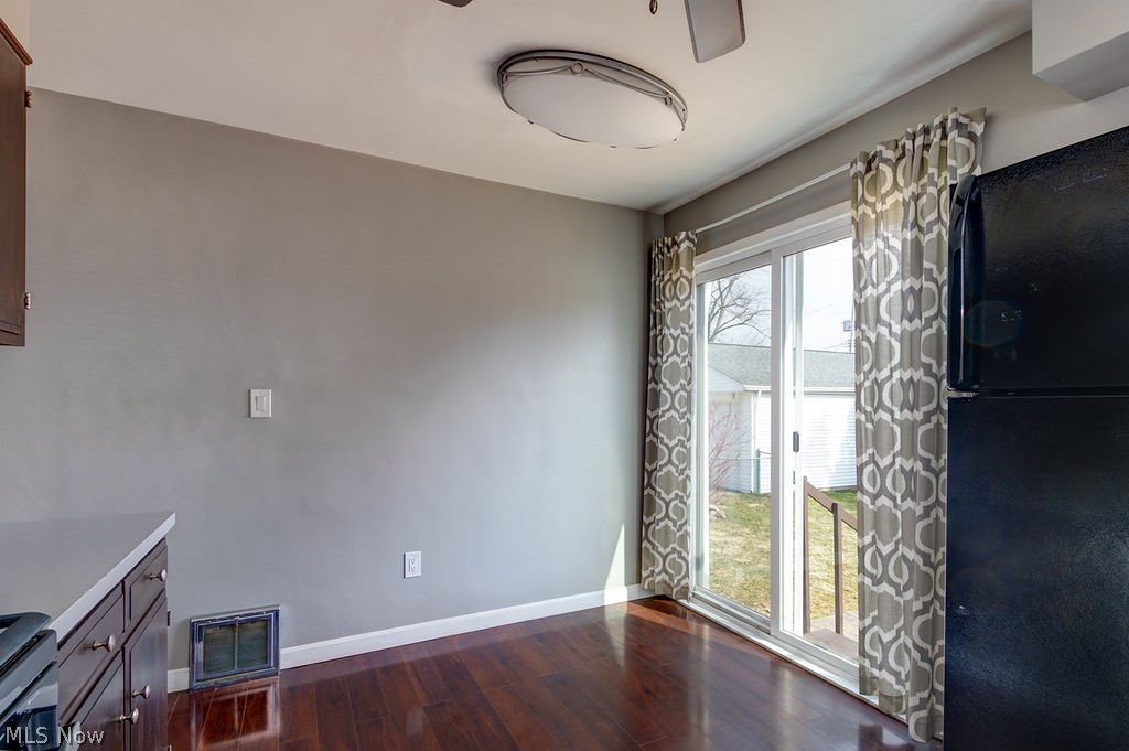 S H Kleinman Realty Cos Mayfi - Residential