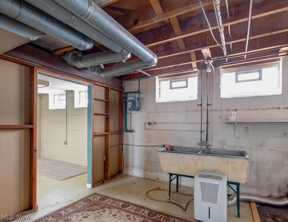 S H Kleinman Realty Cos Mayfi - Residential