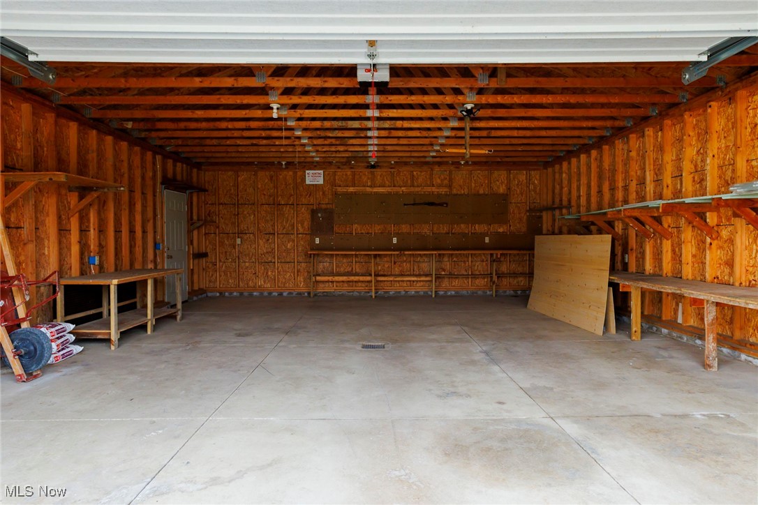 13239 Navarre Road, Beach City, Ohio image 43