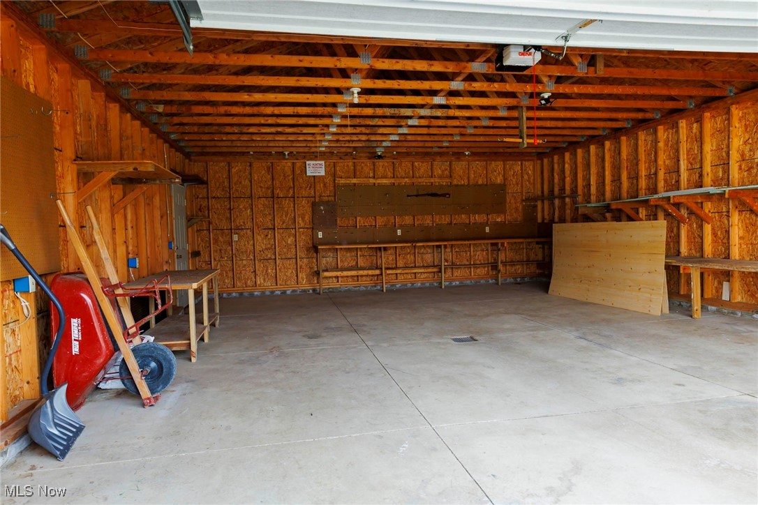 13239 Navarre Road, Beach City, Ohio image 10