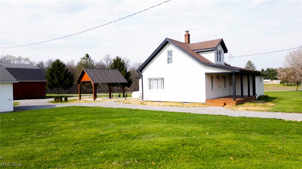 13239 Navarre Road, Beach City, Ohio image 2