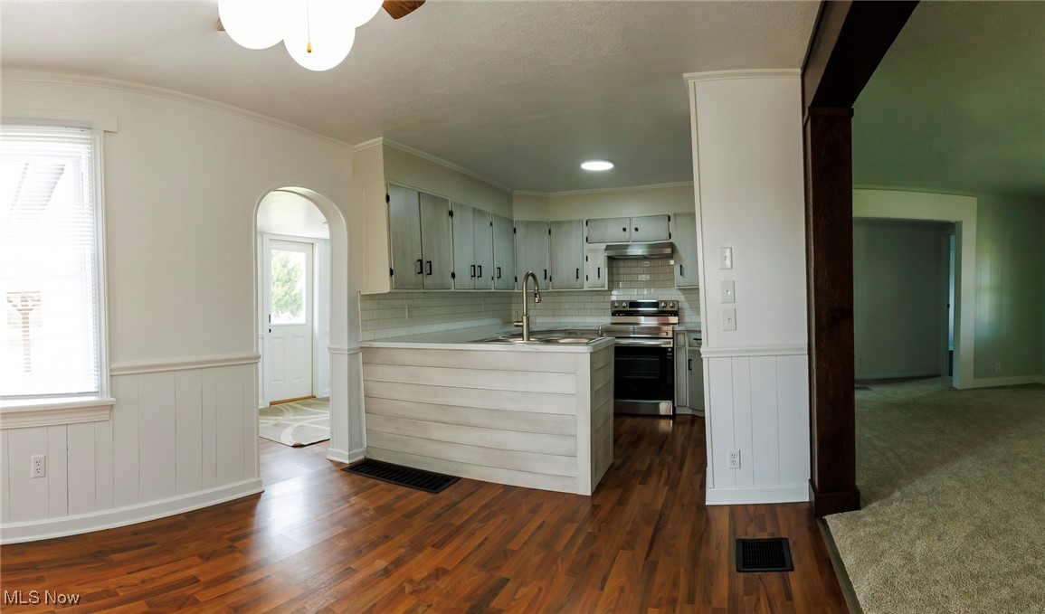 13239 Navarre Road, Beach City, Ohio image 8