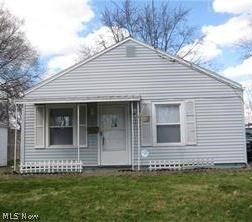 MOVE RIGHT IN - Sparkling clean RANCH inside and out. 3 bedrooms possible 4 or could be large family room with sliding glass door to covered partially screened porch. 1 bath room, living room, and kitchen with stove & refrigerator. 1 car garage - brand new garage door, newer windows, security system
just installed, new hot water tank - 2016 plus covered front porch. Quick possession! Call for a private showing!! Priced below public records.