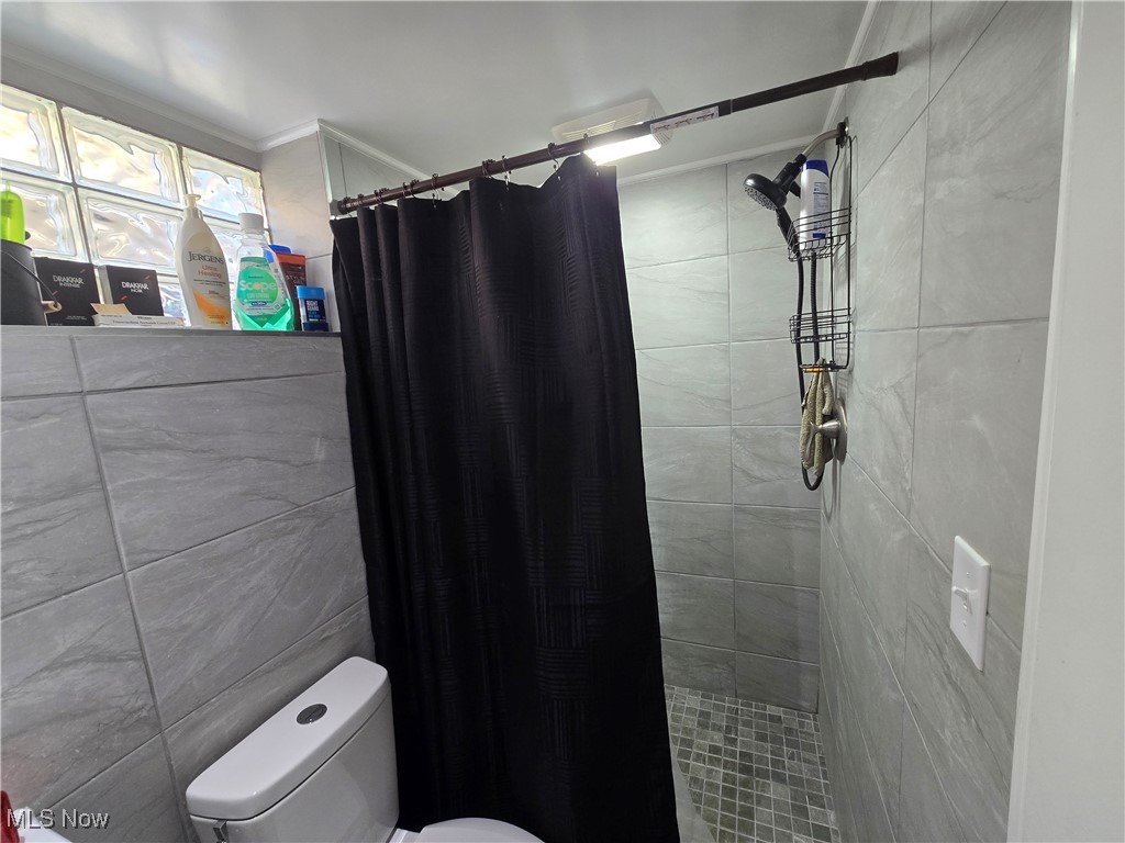 Hein Realty Companys - Residential Lease