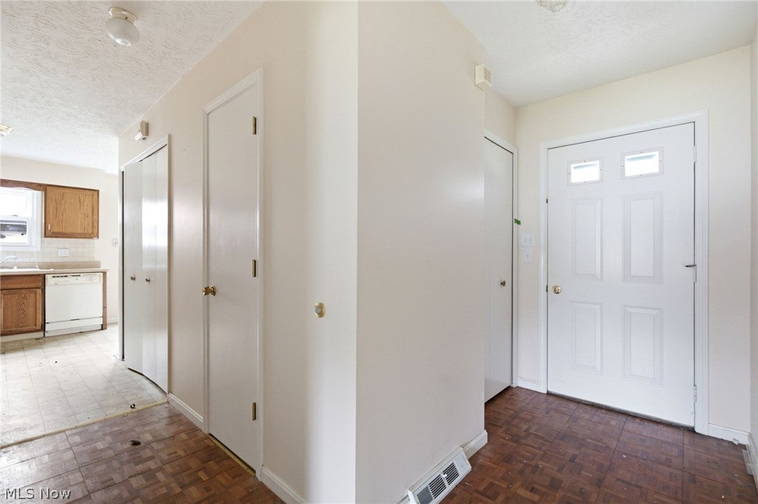2980 Walter Road