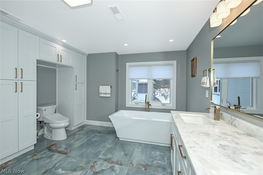 Siegler & Sons Beachwood Cou - Residential