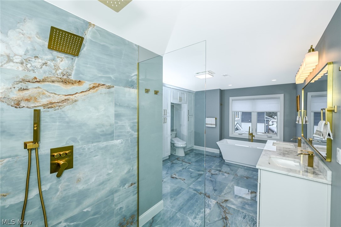 Siegler & Sons Beachwood Cou - Residential